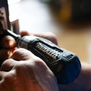En Makita skruemaskine kan hjælpe i mange situationer